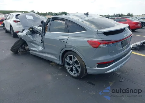 2025 Audi Q4 Sportback E-Tron Premium 55 Quattro z USA, uszkodzony, nr VIN WA12UBFZ8SP023867